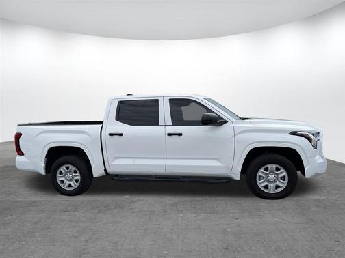 2025 Toyota Tundra SR