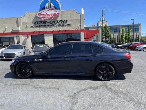 Carbon Black Metallic 2019 BMW 740 740I