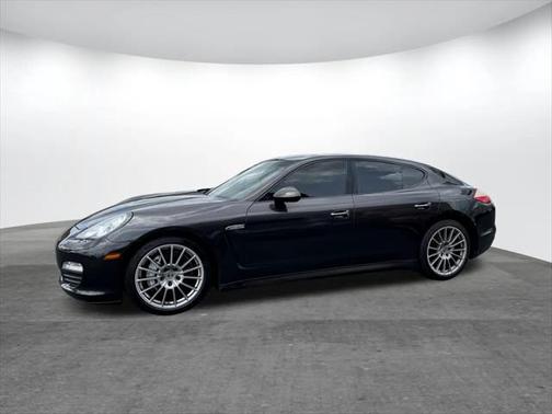 2012 Porsche Panamera 4