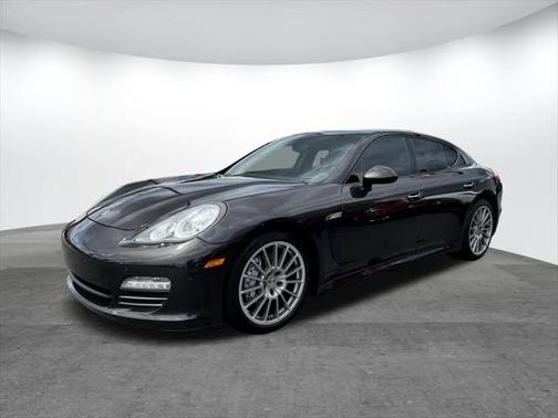 2012 Porsche Panamera 4