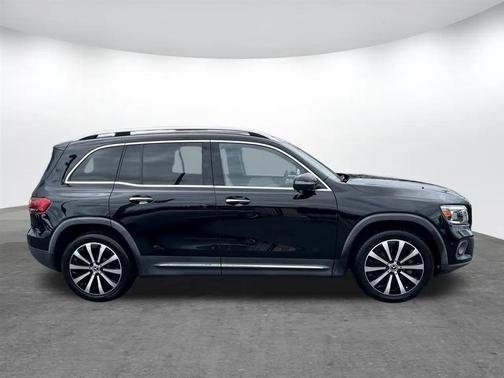 2022 Mercedes-Benz GLB 250 Base