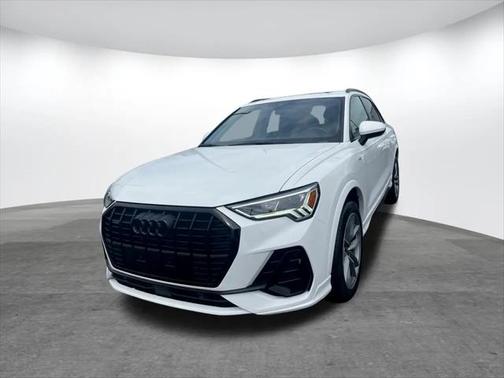 2023 Audi Q3 Premium 45 TFSI S line quattro Tiptronic