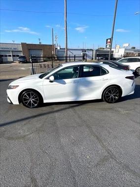 2024 Toyota Camry SE