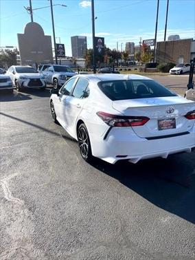 2024 Toyota Camry SE