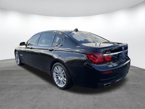 2015 BMW 750 Li xDrive