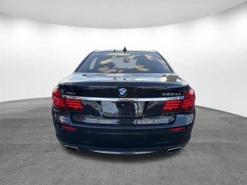 2015 BMW 750 Li xDrive