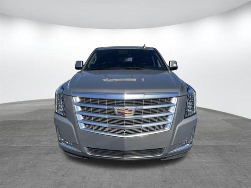 2017 Cadillac Escalade ESV Luxury