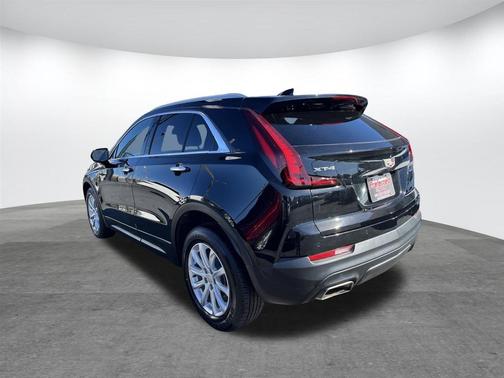 2022 Cadillac XT4 Luxury