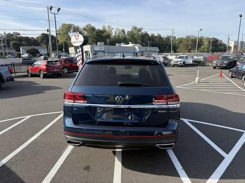 2022 Volkswagen Atlas 2.0T SE