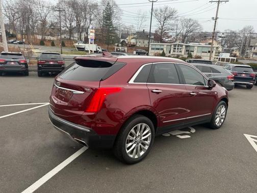 2017 Cadillac XT5 Platinum