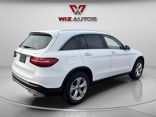 2018 Mercedes-Benz GLC 300 Base 4MATIC