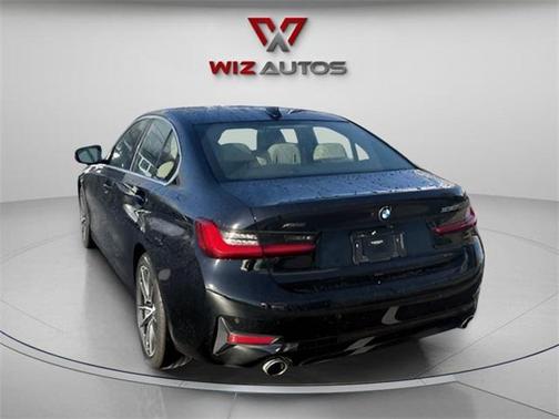 2019 BMW 330 i xDrive