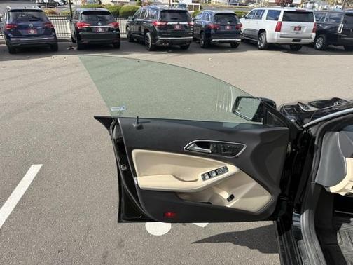 2016 Mercedes-Benz CLA-Class 250