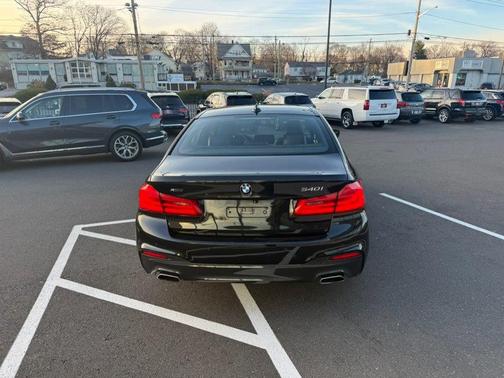 2017 BMW 540 i xDrive