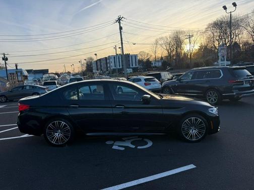 2017 BMW 540 i xDrive