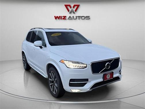 2018 Volvo XC90 T5 Momentum