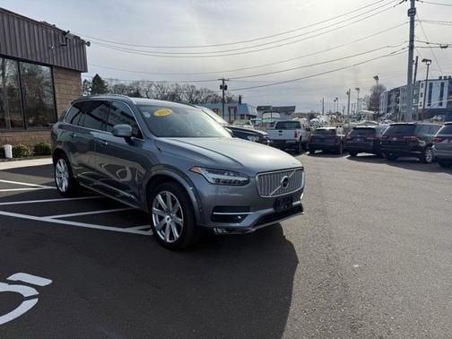 2018 Volvo XC90 T6 Inscription