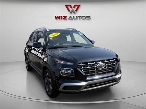 2024 Hyundai VENUE SEL