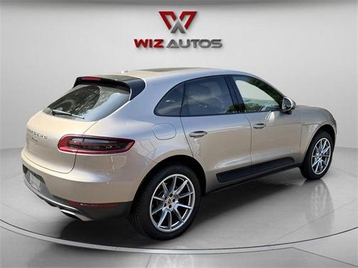 2017 Porsche Macan Base