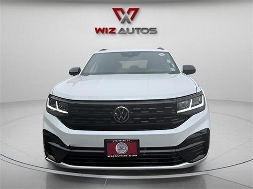 2023 Volkswagen Atlas Cross Sport 2.0T SEL R-Line Black