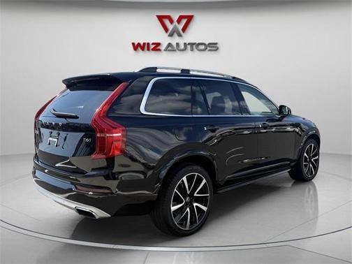 2019 Volvo XC90 T6 Momentum