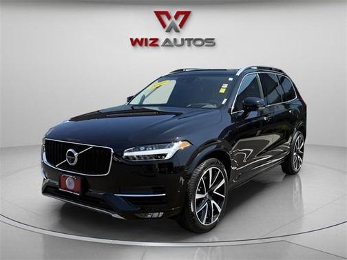 2019 Volvo XC90 T6 Momentum