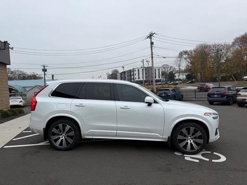 2020 Volvo XC90 T6 Momentum 6 Passenger