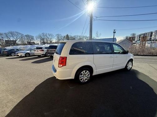 2016 Dodge Grand Caravan AVP/SE