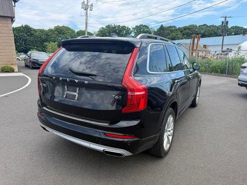 Black 2016 Volvo XC90 T6 Momentum