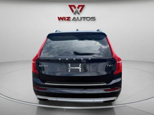 Black 2016 Volvo XC90 T6 Momentum