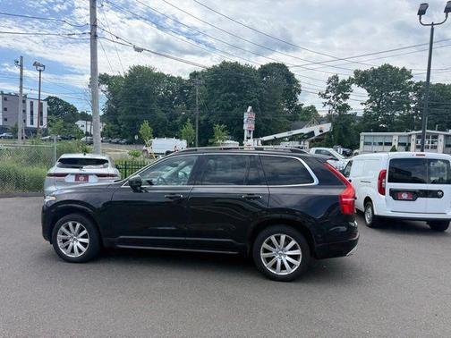 Black 2016 Volvo XC90 T6 Momentum