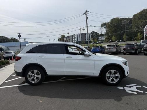 2018 Mercedes-Benz GLC 300 Base 4MATIC