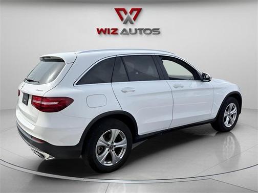 2018 Mercedes-Benz GLC 300 Base 4MATIC