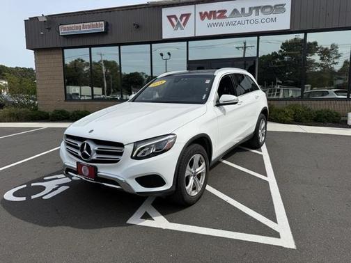2018 Mercedes-Benz GLC 300 Base 4MATIC