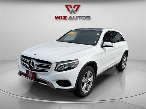 2018 Mercedes-Benz GLC 300 Base 4MATIC