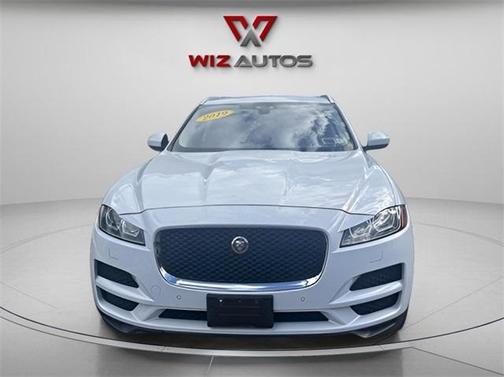 2019 Jaguar F-PACE 25t Prestige