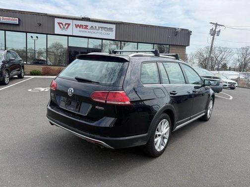 2019 Volkswagen Golf Alltrack TSI S