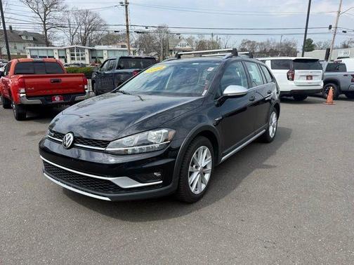 2019 Volkswagen Golf Alltrack TSI S