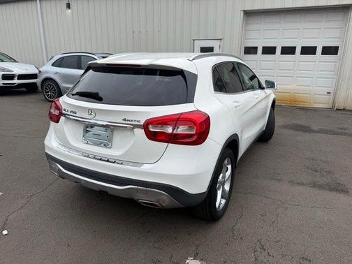 2020 Mercedes-Benz GLA 250 Base 4MATIC