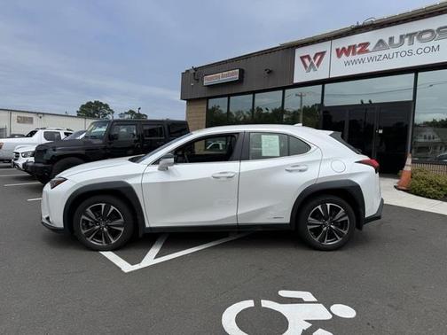2021 Lexus UX 250h Base