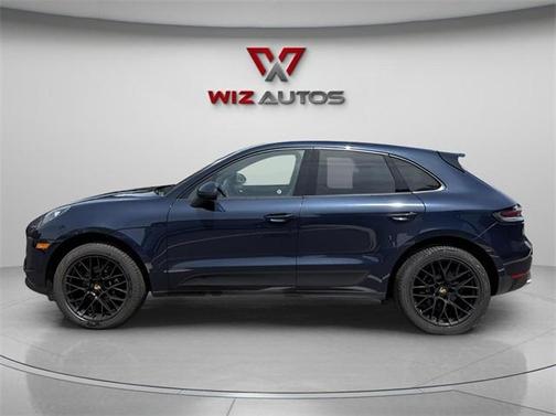 2020 Porsche Macan Base