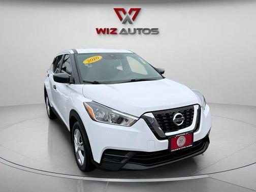 2020 Nissan Kicks S