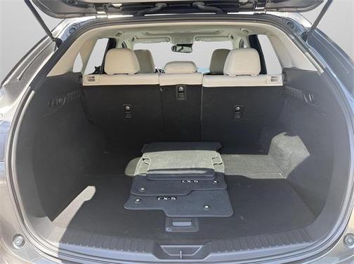 2022 Mazda CX-5 2.5 S Preferred Package