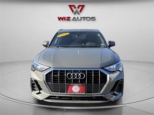 2021 Audi Q3 45 S line Premium