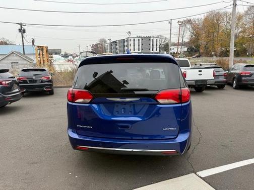 2020 Chrysler Pacifica Limited