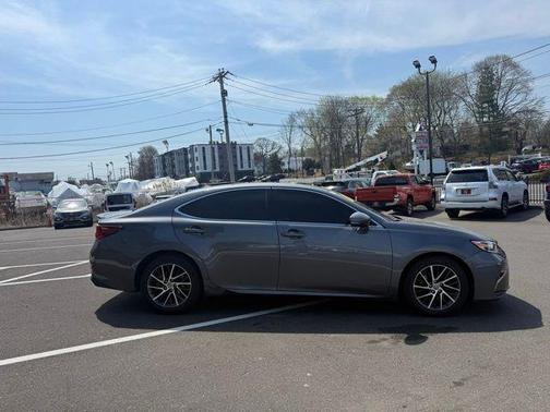 2017 Lexus ES 350 Base