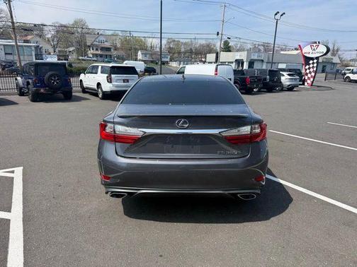 Gray 2017 Lexus ES 350 Base