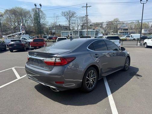 Gray 2017 Lexus ES 350 Base