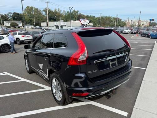 2017 Volvo XC60 T5 Inscription
