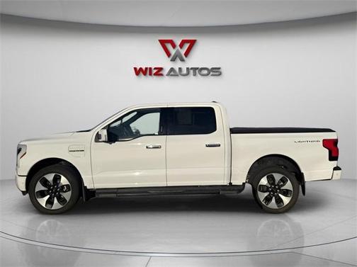 2022 Ford F-150 Lightning Platinum